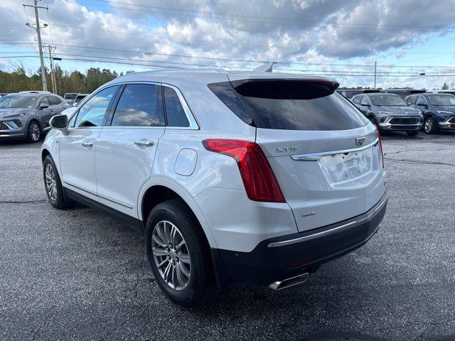 Certified 2018 Cadillac XT5 Luxury w/ Driver Awareness Package AWD/4WD image 5