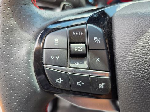 Used 2025 Ford Explorer ST AWD/4WD image 22