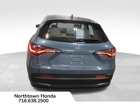 Certified 2024 Honda HR-V LX image 8