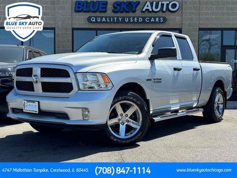 Used 2017 RAM 1500 Express AWD/4WD image 1