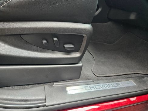 Used 2019 Chevrolet Suburban LT AWD/4WD image 49