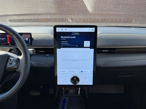 Used 2023 Ford Mustang Mach-E Premium image 16