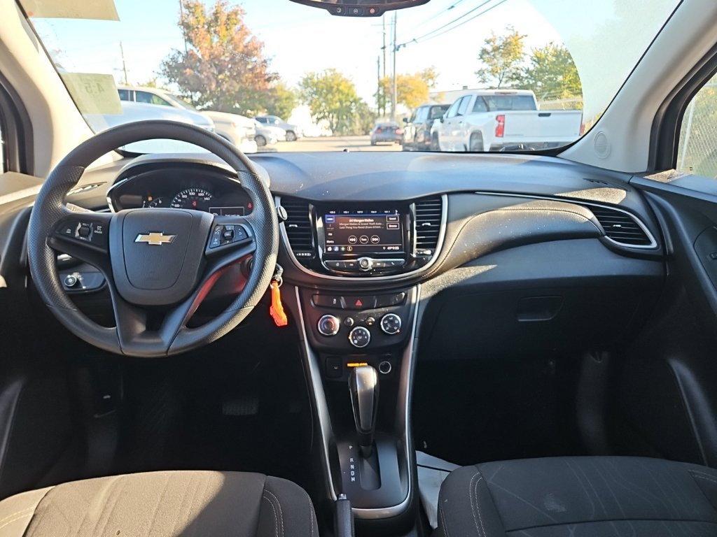 Used 2020 Chevrolet Trax LT FWD image 5