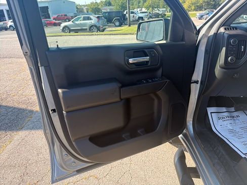 Used 2025 Chevrolet Silverado 1500 Custom w/ Turbomax Blackout Package AWD/4WD image 12