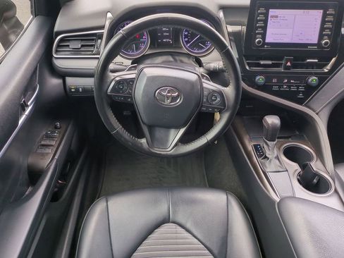 Certified 2021 Toyota Camry SE image 15