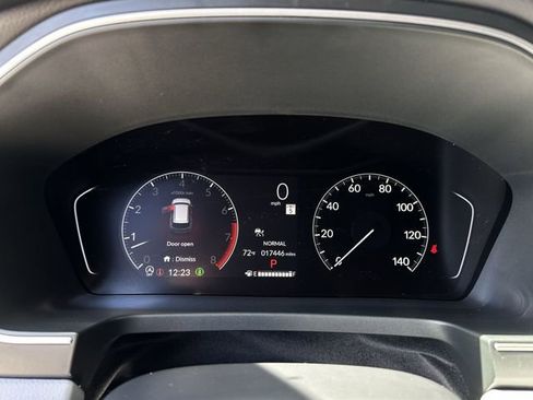 Used 2023 Honda Pilot Touring image 23