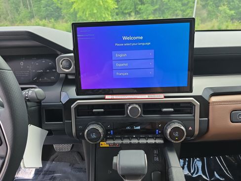 New 2026 Toyota 4Runner Limited AWD/4WD image 21