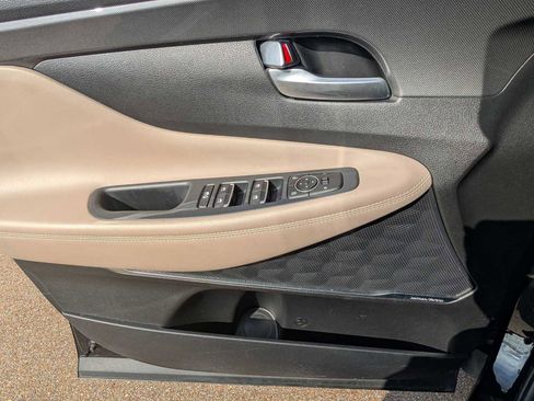 Used 2023 Hyundai Santa Fe SEL w/ Premium Package image 22