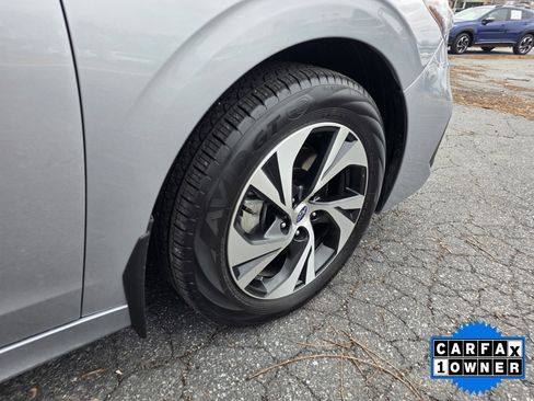 Used 2025 Subaru Legacy Premium image 11