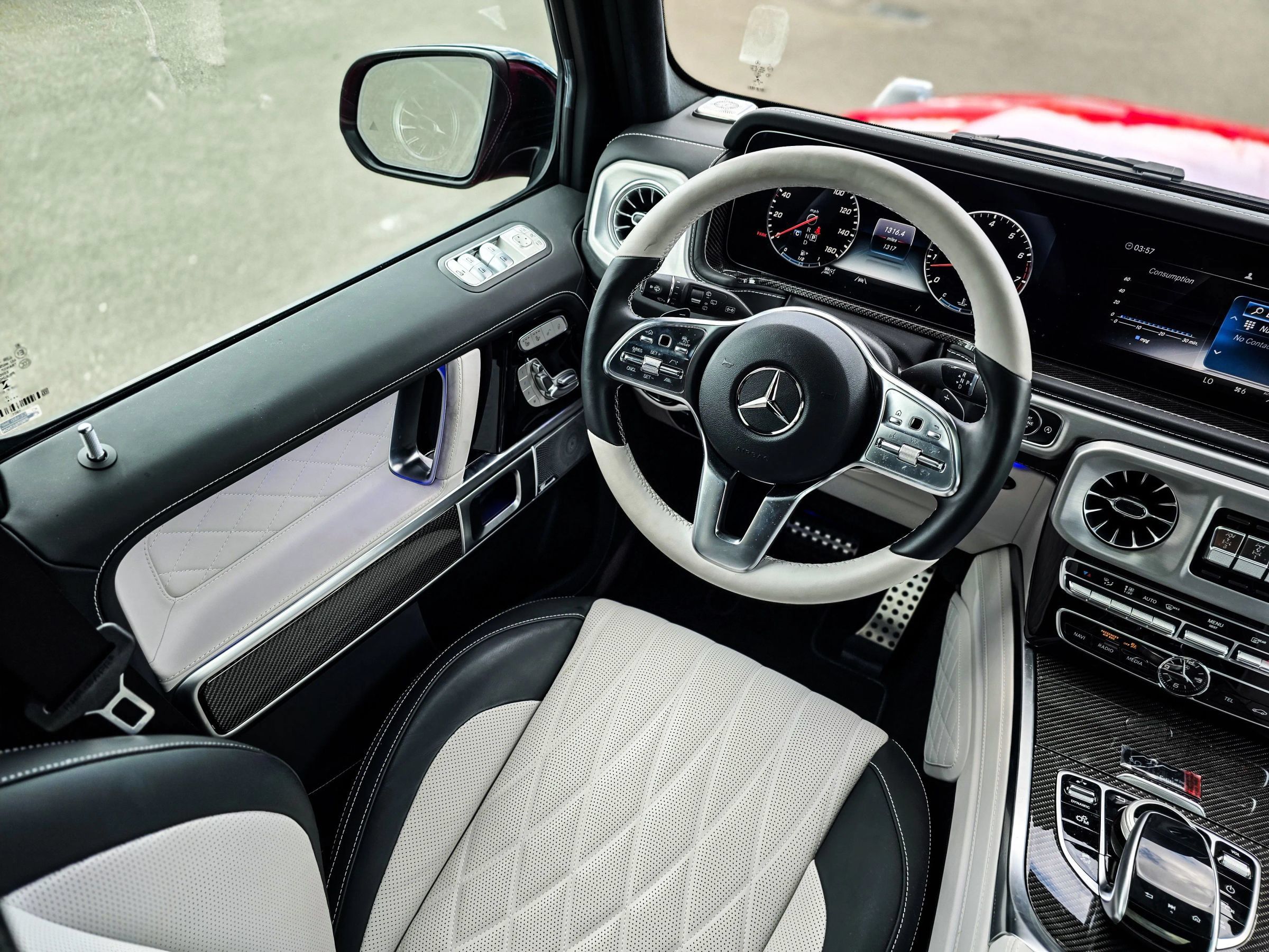 Used 2021 Mercedes-Benz G 550 image 39