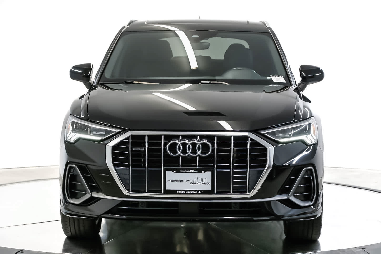 Used 2022 Audi Q3 2.0T Premium Plus w/ Premium Plus Package AWD/4WD image 6