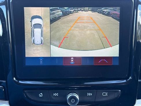 Used 2019 Chevrolet Traverse Premier w/ Driver Confidence II Package FWD image 30