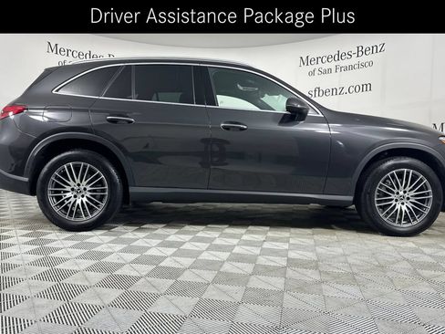 Certified 2024 Mercedes-Benz GLC 300 4MATIC image 4
