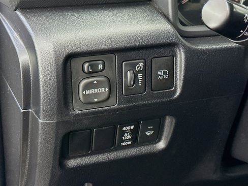 Used 2024 Toyota 4Runner TRD Off-Road image 17