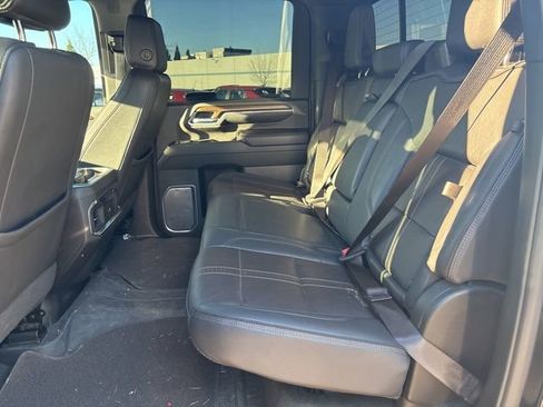 Used 2024 Chevrolet Silverado 3500 High Country w/ High Country Premium Package image 27