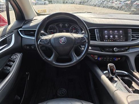 Used 2020 Buick Enclave Essence AWD/4WD image 21