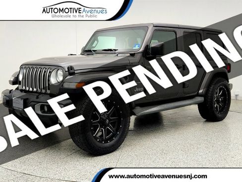 Used 2019 Jeep Wrangler Unlimited Sahara AWD/4WD image 1