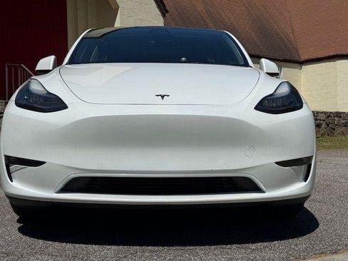 Used 2021 Tesla Model Y Long Range AWD/4WD image 20