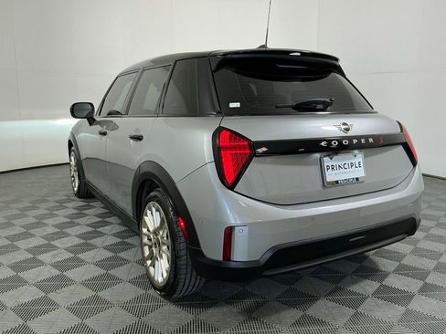 Certified 2025 MINI Cooper S FWD image 8