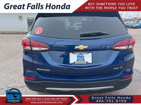 Used 2022 Chevrolet Equinox LT w/ Driver Convenience Package image 6