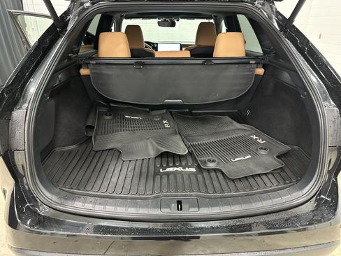 Used 2023 Lexus RX 350 Premium w/ Accessory Package AWD/4WD image 32