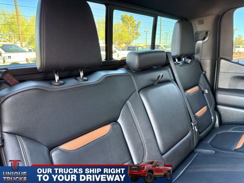 Used 2021 GMC Sierra 1500 AT4 w/ Technology Package image 29
