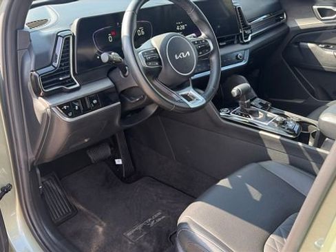 Certified 2023 Kia Sportage X-Line w/ X-Line Premium Package image 5