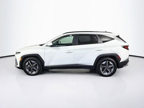 Used 2025 Hyundai Tucson SEL FWD image 4
