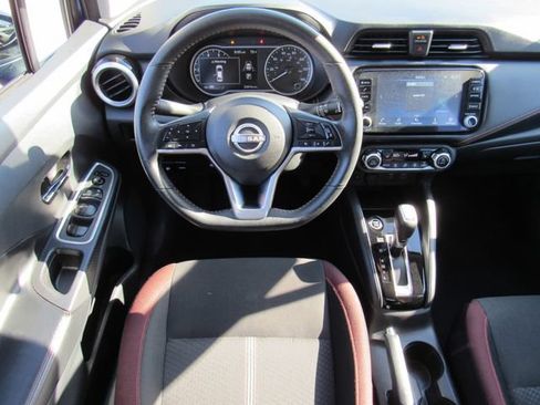 Used 2024 Nissan Versa SR FWD image 16