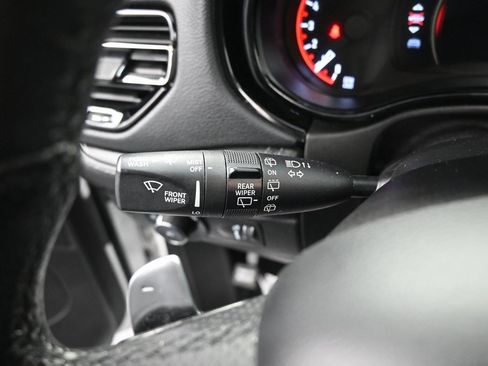 Used 2022 Dodge Durango GT image 18