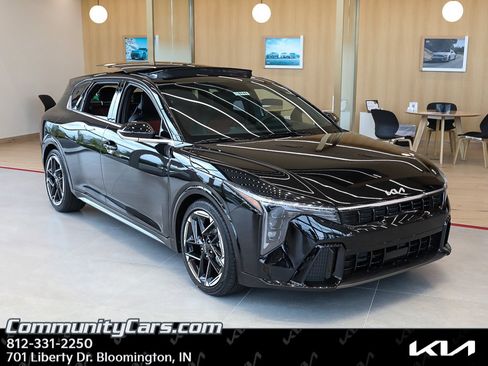 New 2026 Kia K4 GT-Line w/ GT-Line Premium Package FWD image 1