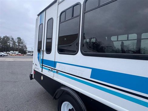 Used 2014 Ford E-450 and Econoline 450 Super Duty w/ Shuttle Bus Prep Package image 24