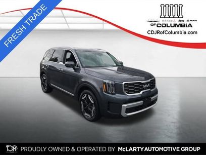 Used 2024 Kia Telluride S w/ S Sunroof Package