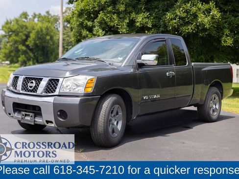Used 2005 Nissan Titan SE RWD image 1