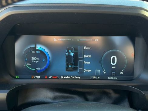 Used 2024 Ford F150 Lightning Platinum image 47