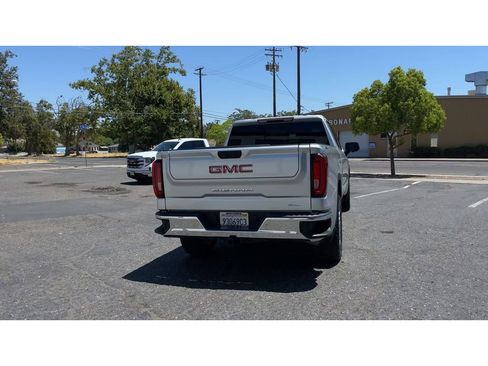 Used 2020 GMC Sierra 1500 SLT w/ SLT Premium Plus Package image 2