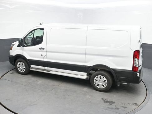 Used 2025 Ford Transit 250 Low Roof w/ Exterior Upgrade Package RWD image 32