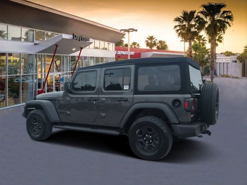 Used 2024 Jeep Wrangler Sport image 5