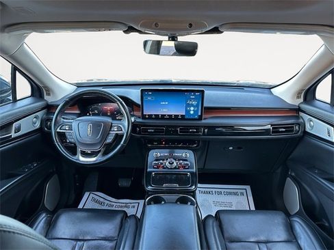 Used 2021 Lincoln Nautilus Reserve w/ Equipment Group 202A image 10