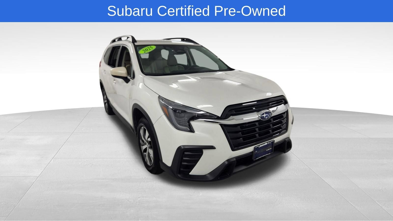 Used 2025 Subaru Ascent Premium AWD/4WD image 1