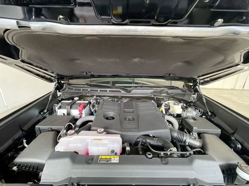 New 2026 Toyota Tundra SR5 AWD/4WD image 25