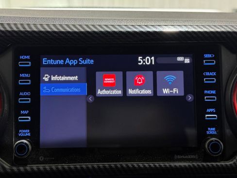 Used 2021 Toyota Tacoma TRD Off-Road w/ Technology Package image 15