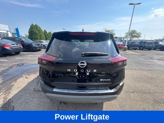 Used 2023 Nissan Rogue SV w/ SV Premium B Package AWD/4WD image 5