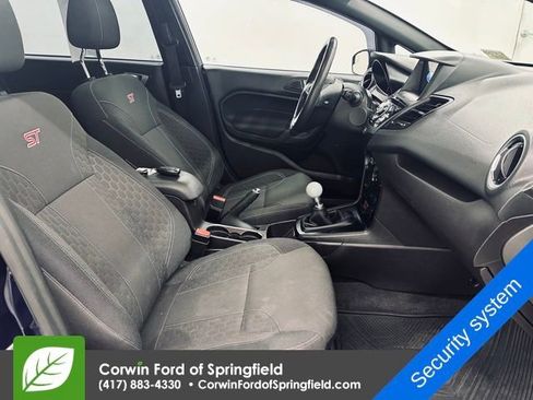 Used 2016 Ford Fiesta ST image 9