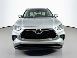 Used 2023 Toyota Highlander Limited AWD/4WD video 2