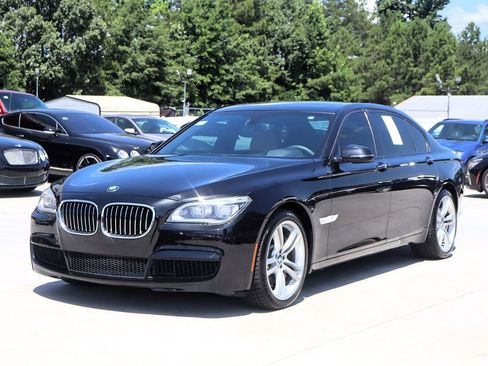 Used 2014 BMW 750Li xDrive AWD/4WD image 3