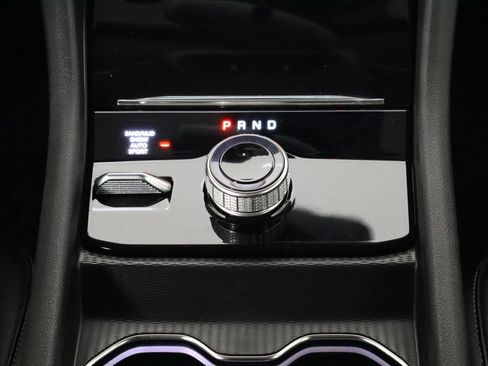 Used 2024 Jeep Grand Cherokee Limited AWD/4WD image 28