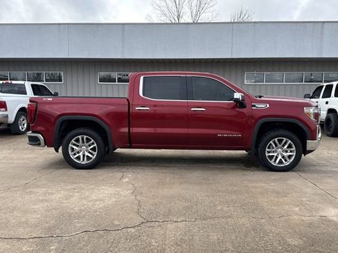 Used 2021 GMC Sierra 1500 SLT image 2