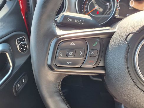 Used 2019 Jeep Wrangler Sport AWD/4WD image 14