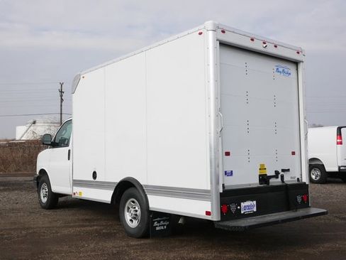 New 2025 Chevrolet Express 3500 w/ Power Convenience Package RWD image 4